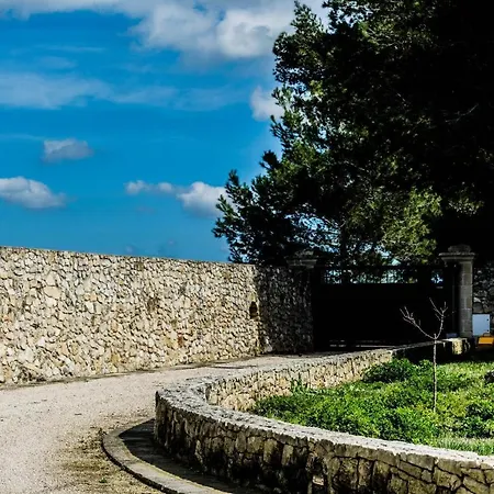 Menhir