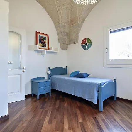 Menhir * Martano